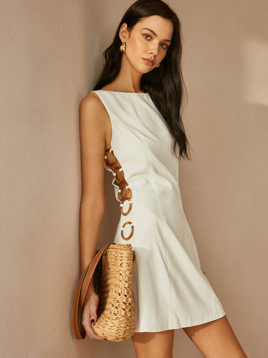 Rylie - O-ring uitgesneden mouwloze jurk