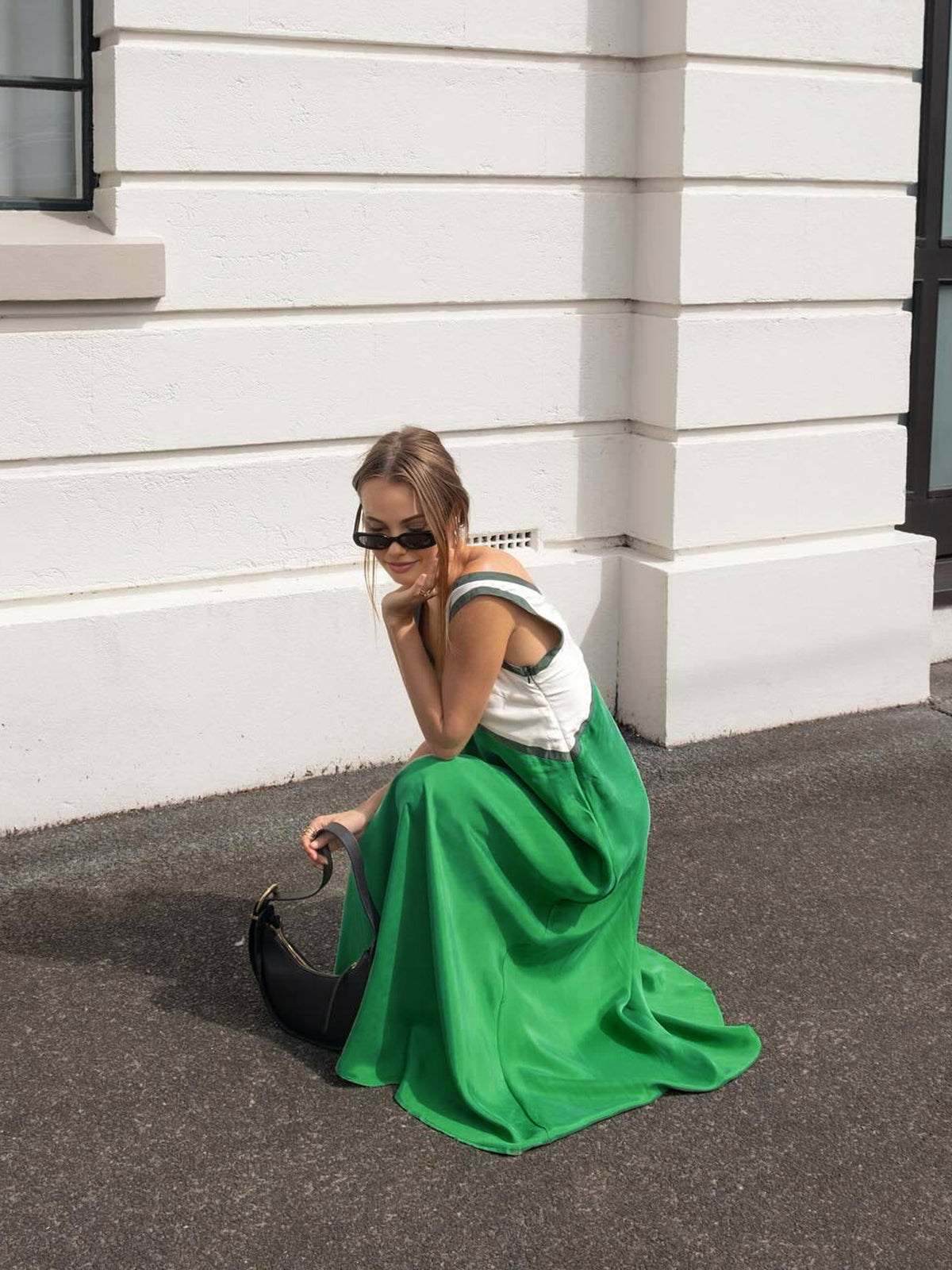 Anna - V-hals Mouwloze Grote Swingjurk