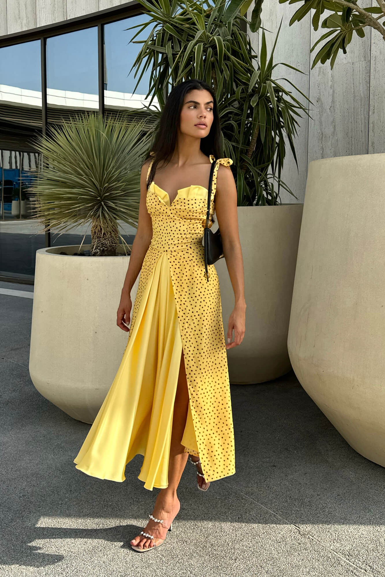 Stefania - Lange maxi-jurk met V-halslijn