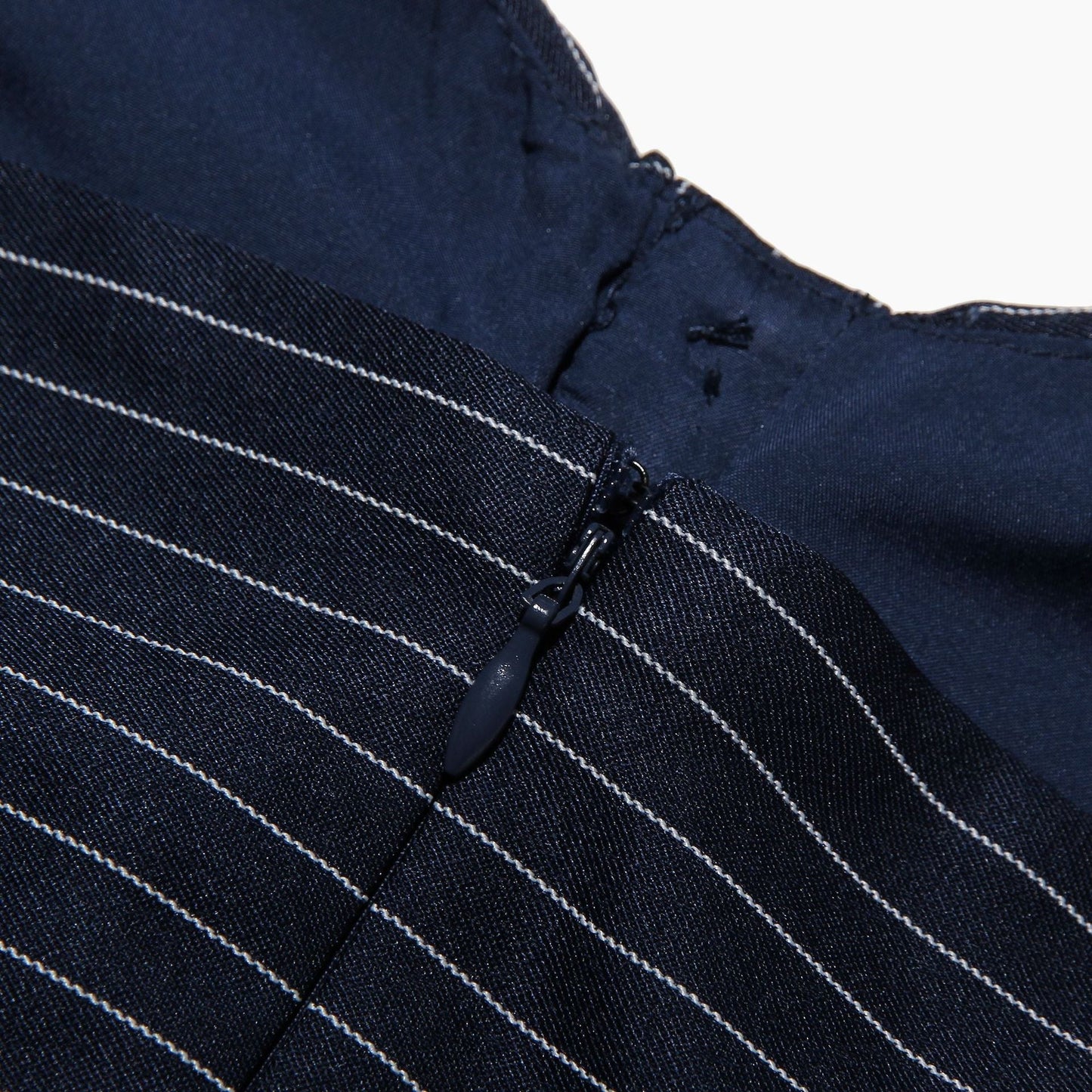 Paula - Fitted Waist Rugloze Jurk Vrouw