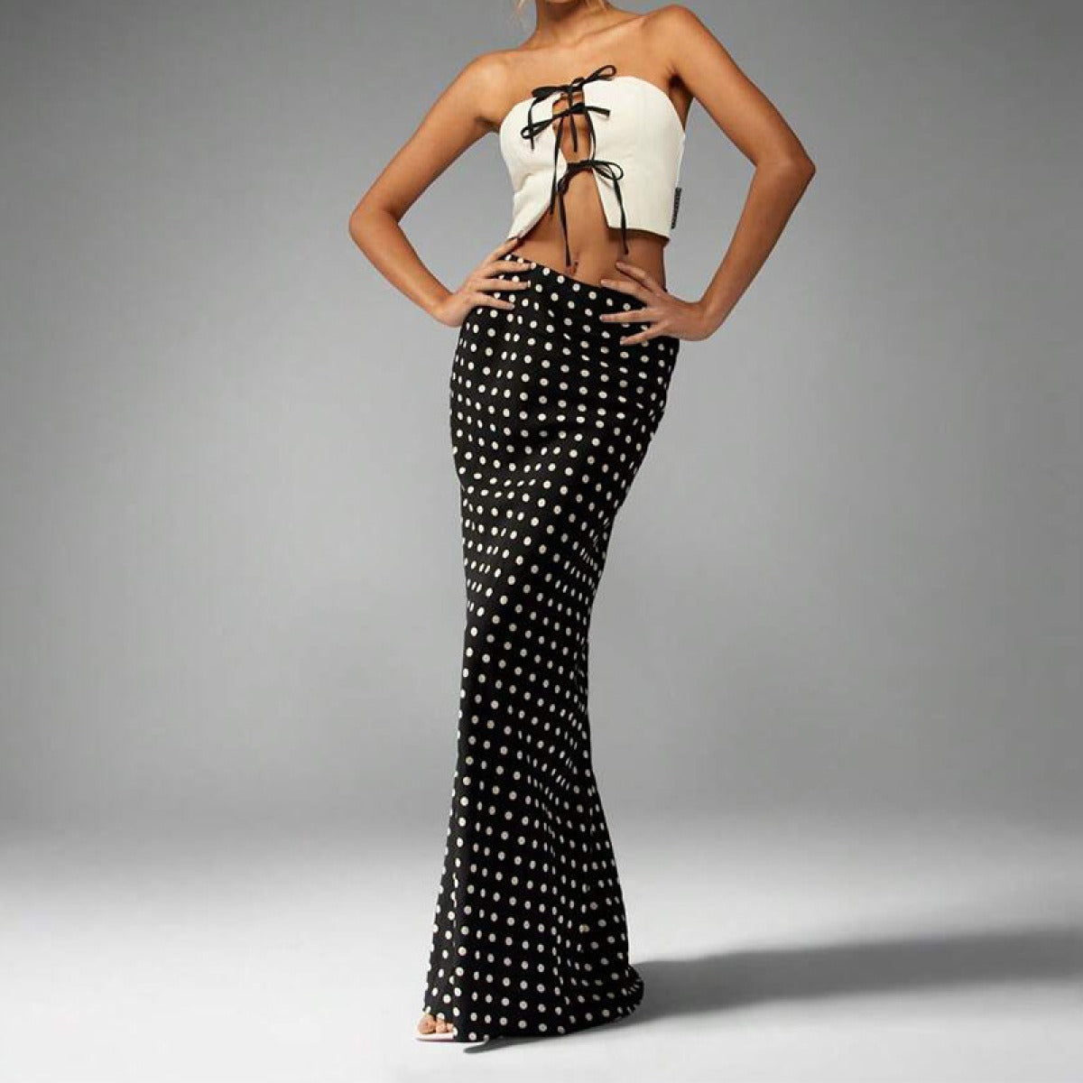 Lange viscose damesrok met bolletjesprint, getailleerd - Karla